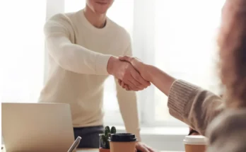 How to Get a Job in Dubai: 7 Secrets From Dubai Recruiters